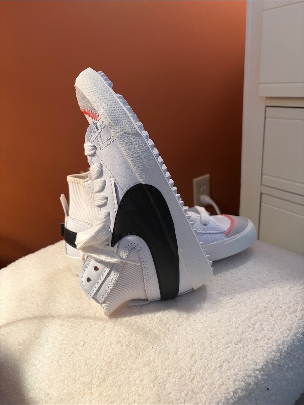 Nike Blazer Jumbo White High-Top Sneakers with Black Swoosh and Orange Accent - Picture 2 of 6